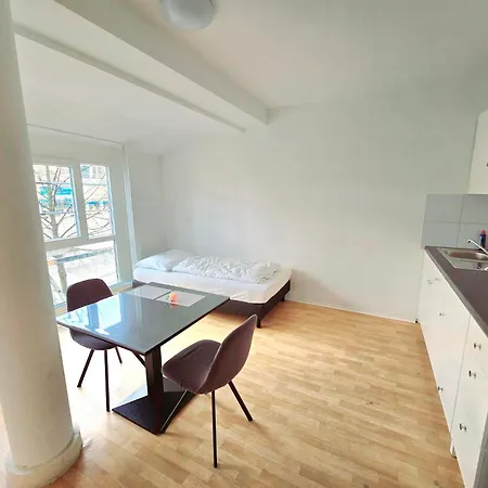 דירה Efde Gmbh *