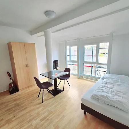 דירה Efde Gmbh *