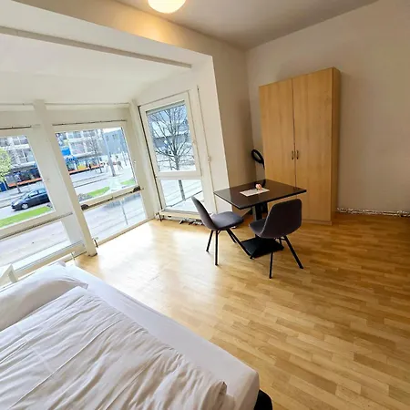 Efde Gmbh Apartament