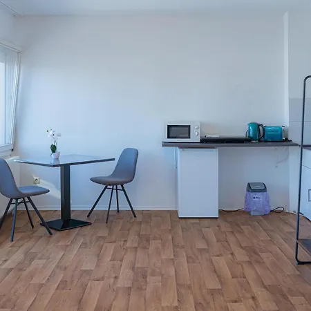 Efde Gmbh Apartamento *
