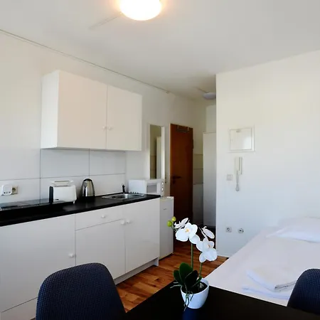 Διαμέρισμα Efde Gmbh