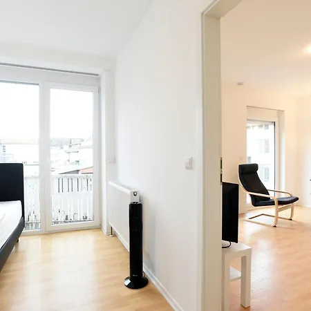 Efde Gmbh * ハイルブロン