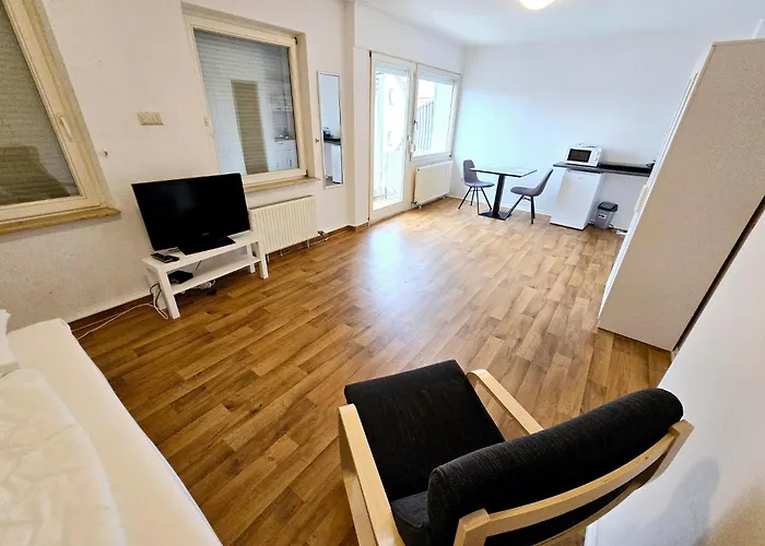 Efde Gmbh Appartement