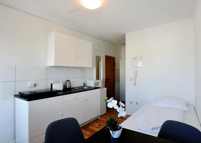 Appartement Efde Gmbh